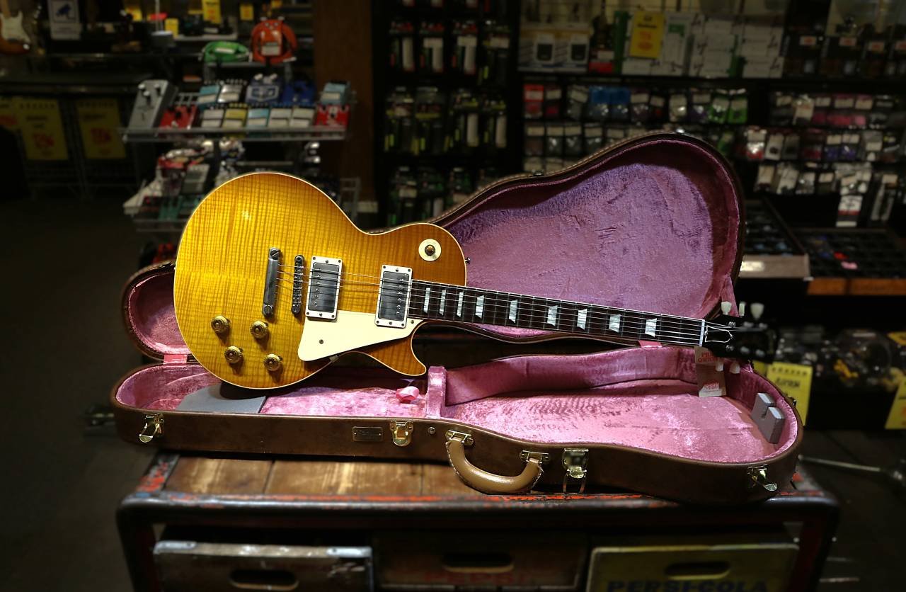 Gibson Custom Shop Les Paul 1...