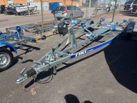 Tiki BP 1000-RBA 80 KM/H BROMSAD BÅTTRAILER - demo