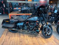 Harley-Davidson CVO Street Glide *Omgående leverans*