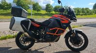 KTM 1290 Adventure S 2020 Med väskor och Travelpack
