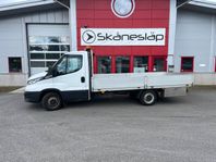 FLYTTREA! IVECO Daily 35S16 Flakbil Automat