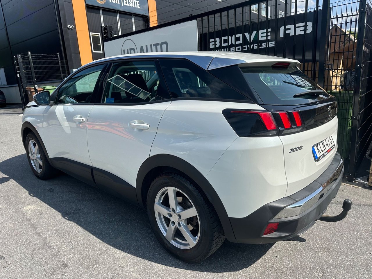 Peugeot 3008 1.2 PureTech 130 Manuell, 6-trinn, 131hk, 2017