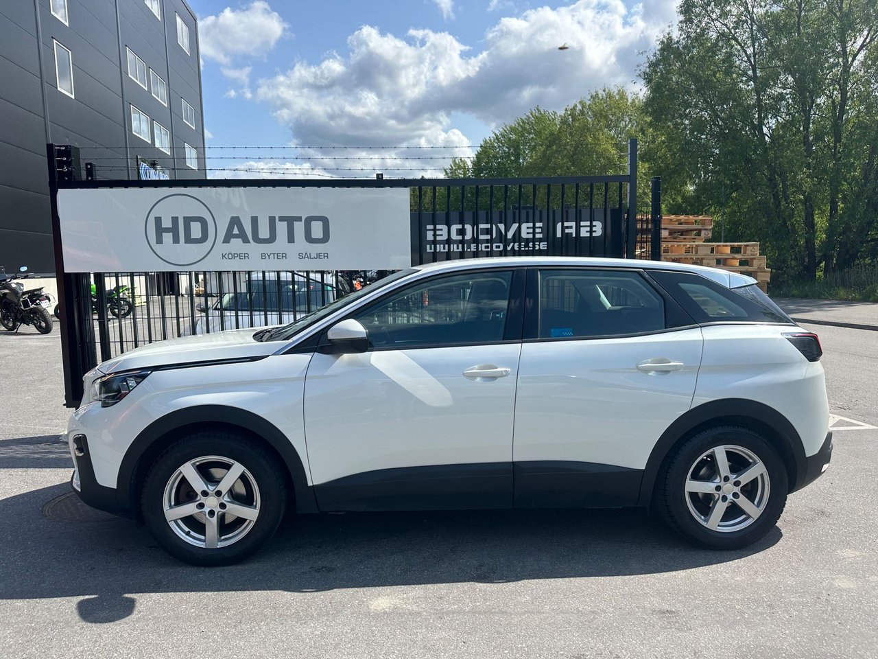 Peugeot 3008 1.2 PureTech 130 Manuell, 6-trinn, 131hk, 2017