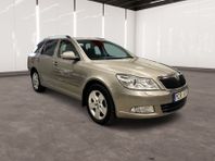 Skoda Octavia Kombi 1.8 TSI Elegance 160hk Nyservad | Drag