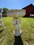 Kruka / sandsten skulptur+ snäckformade väggkrukor