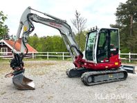 Grävmaskin Takeuchi TB260 med rototilt och re