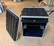SKB 12 U med hyllor