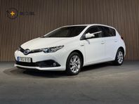 Toyota Auris Hybrid e-CVT 136HK / B-Kamera / Årskatt / 0.34L