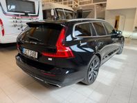 Volvo V60 Recharge T6 AWD AUT, 340hk Momentum Business, Drag