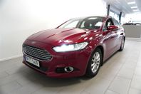 Ford Mondeo 3,95% ränta 1,6tdci Panorama Drag
