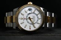 Rolex Sky-Dweller 326933 2018