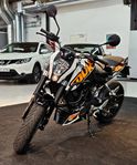 KTM 125 Duke A1 Nybesiktad