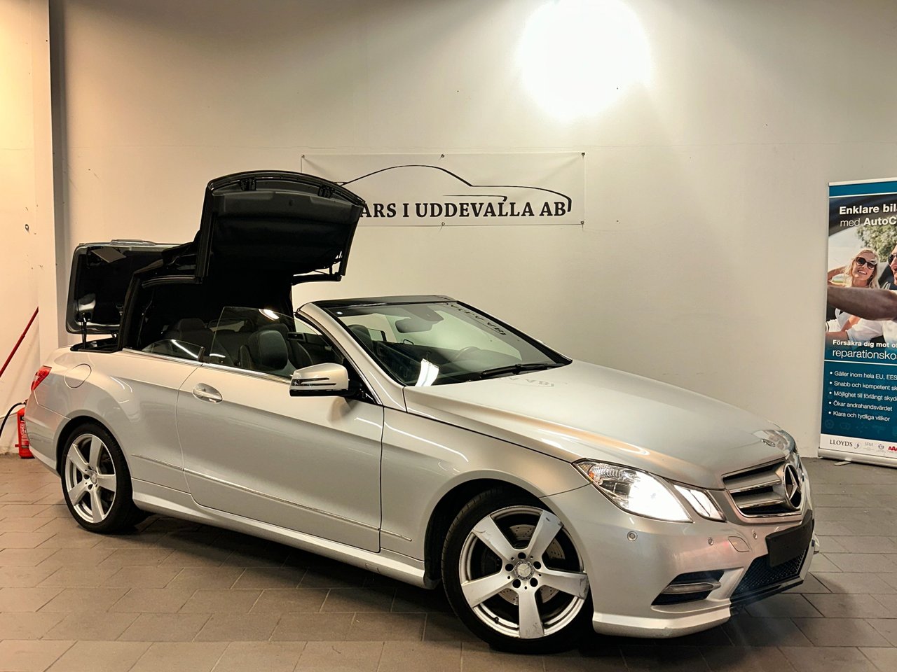Mercedes-Benz E 200 Amg cabri...