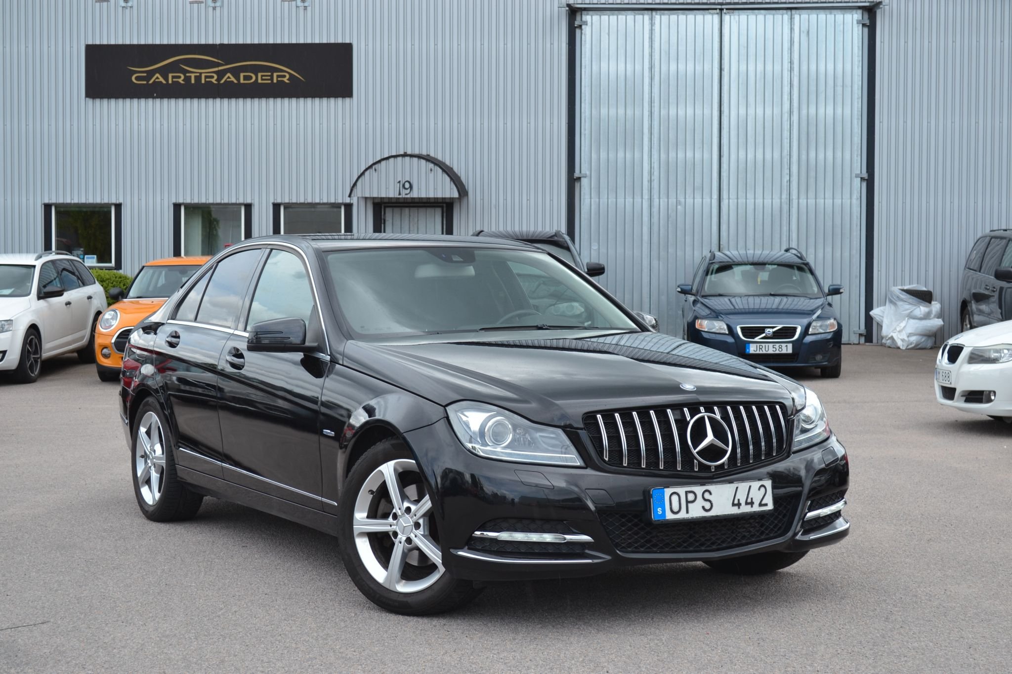 Mercedes-Benz C 220 CDI BlueEFFICIENCY 7G-Tronic Plus, 170hp, 2012