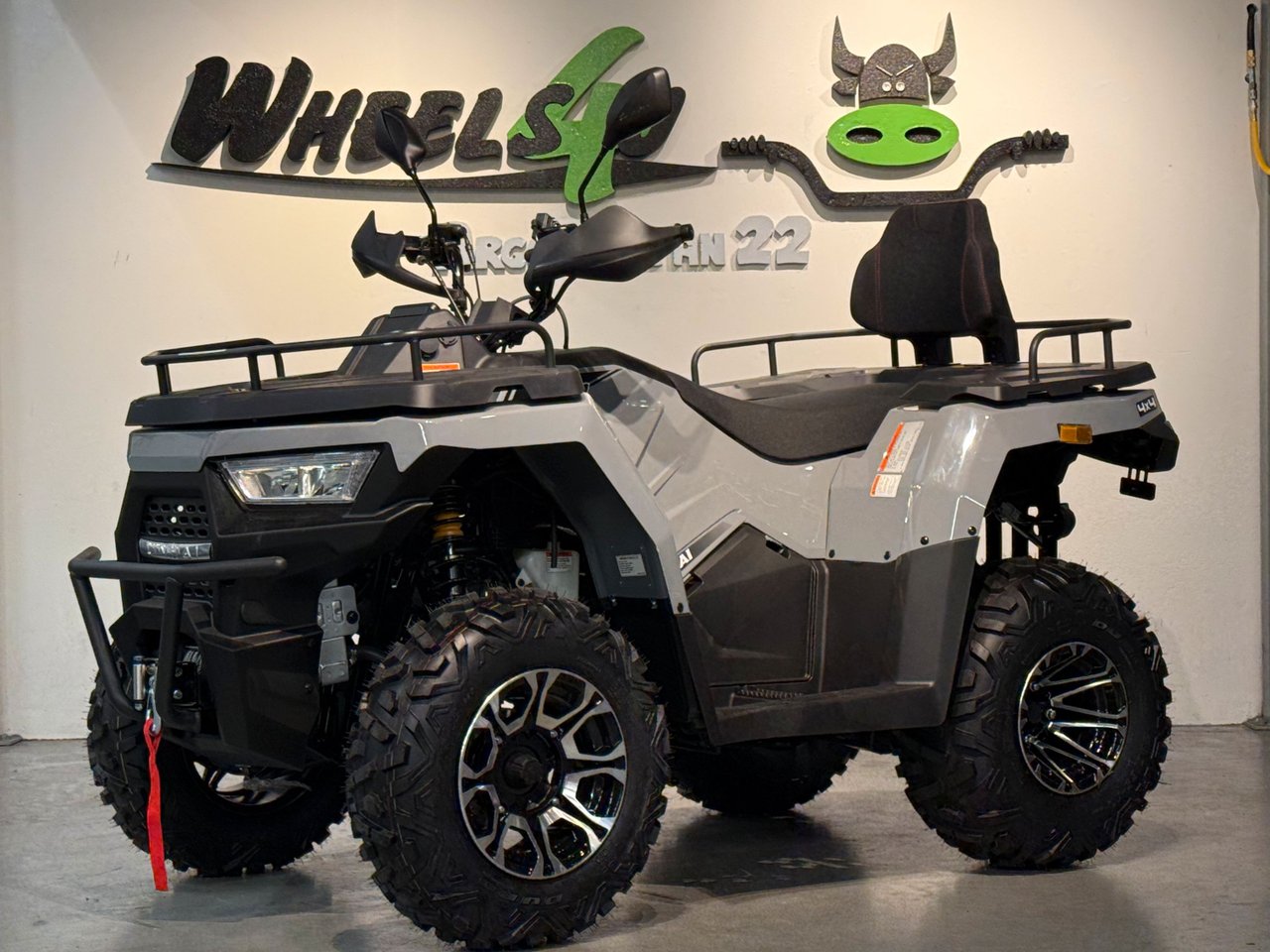 Linhai F320 4x4