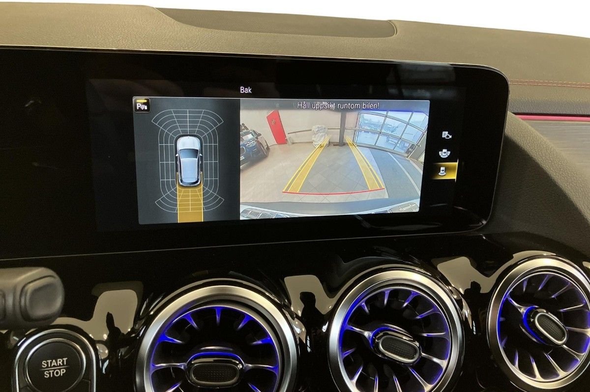 Mercedes-Benz EQA 300 4MATIC, 228hk, 2022