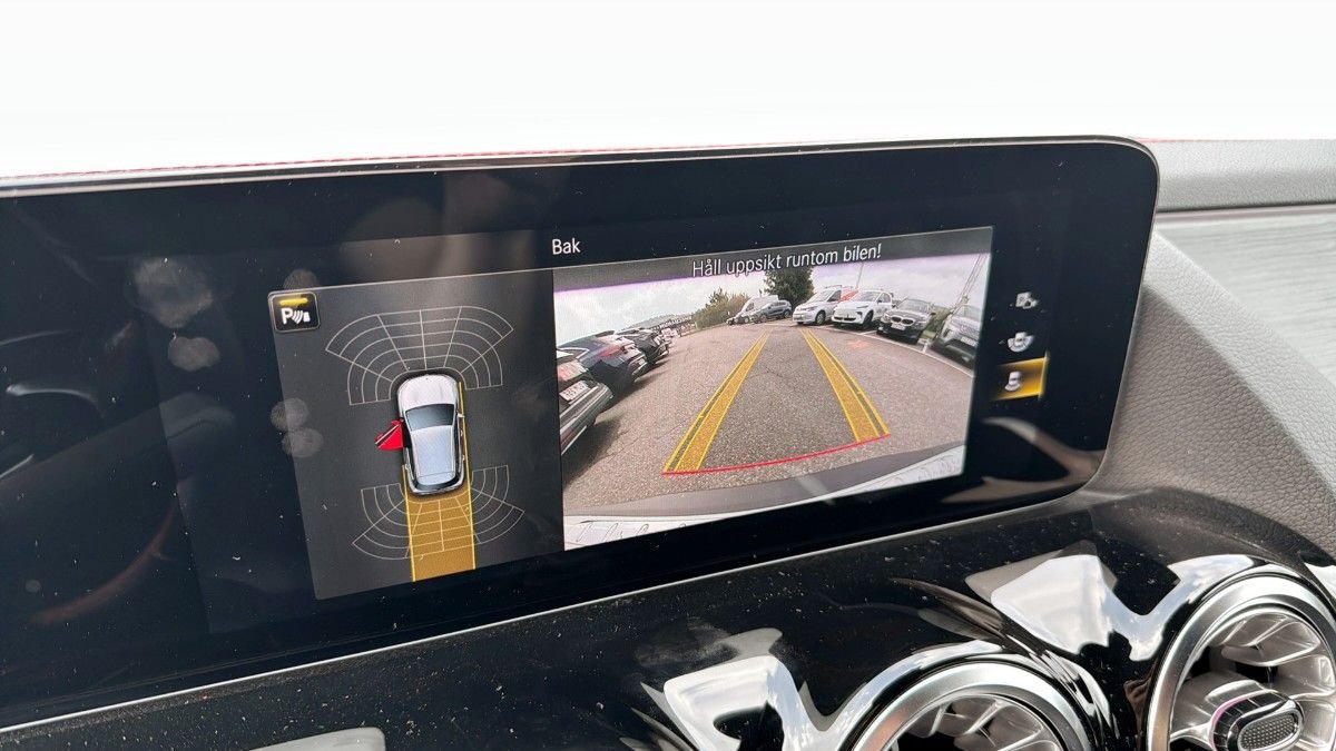 Mercedes-Benz EQA 300 4MATIC, 228hk, 2022