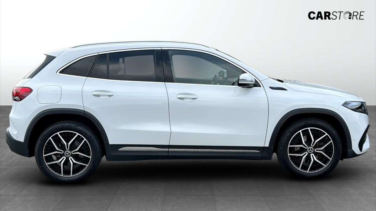 Mercedes-Benz EQA 300 4MATIC, 228hk, 2022