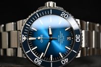 Oris Aquis Date Calibre 400