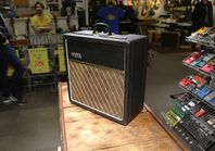 Begagnad VOX AC4 från 1965 hos Musikbörsen i Göteborg