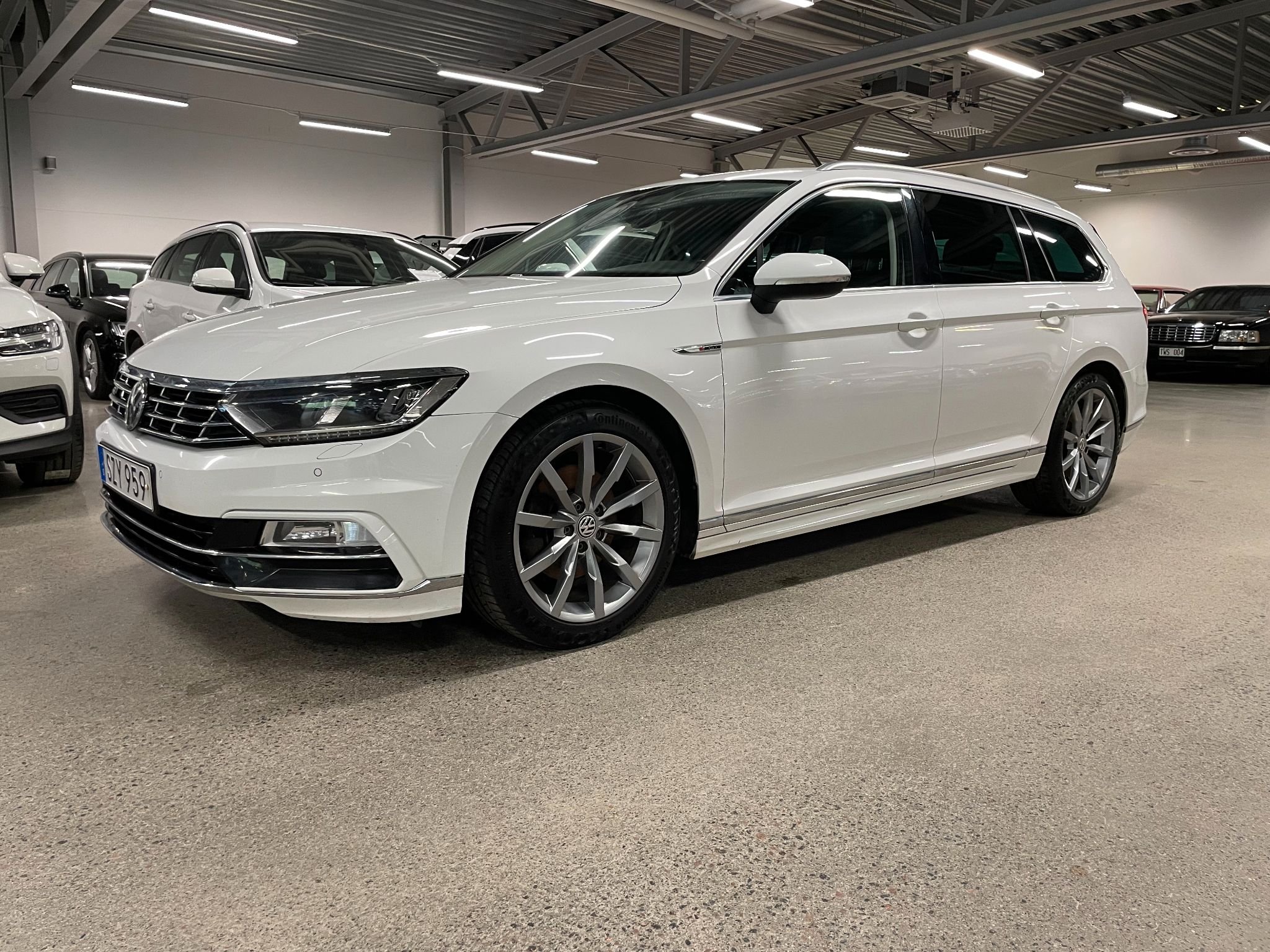 Volkswagen Passat Sportscombi 2.0 TDI DPF SCR 4Motion DSG Sekventiell, 190hk, 2018