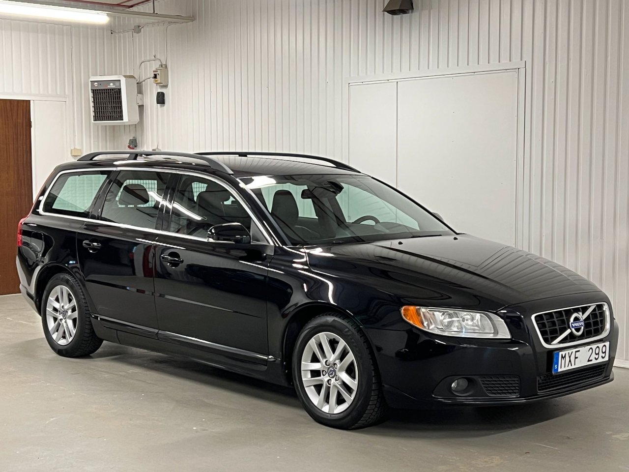 Volvo V70 D4 Momentum Dragkro...