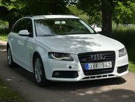Audi A4 2.0 TDI DPF quattro Euro 5, Ny besiktigad u.a Drag