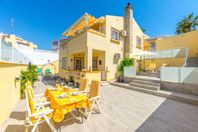 Vacker villa med havsutsikt i Playa Flamenca- O..