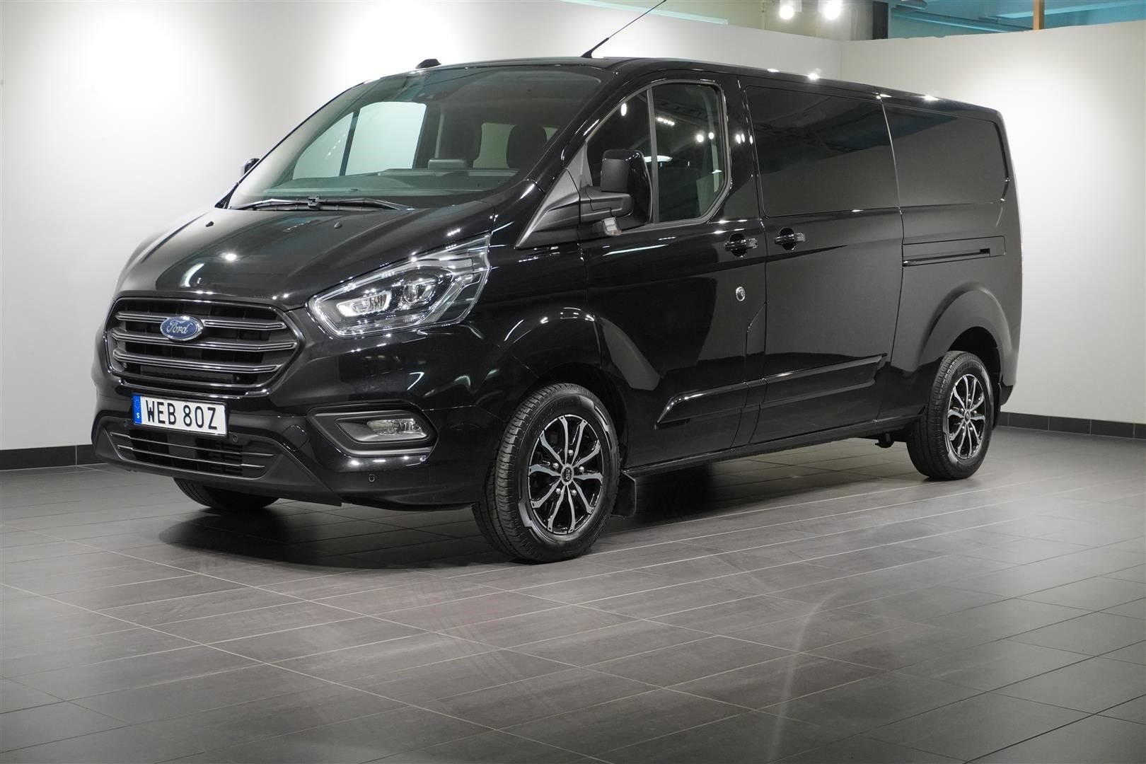 Ford Transit Custom 340 Crew Van 2.0 EcoBlue SelectShift, 170hp, 2022