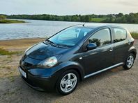 Toyota Aygo 5-D 1.0 VVT-i Euro 4/ Välv Pendlarbil / Fin