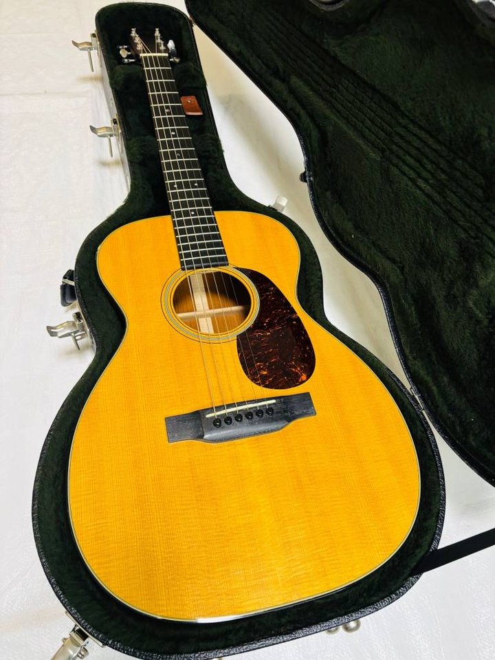 Martin 0-18 - 2020 hos Guitar...