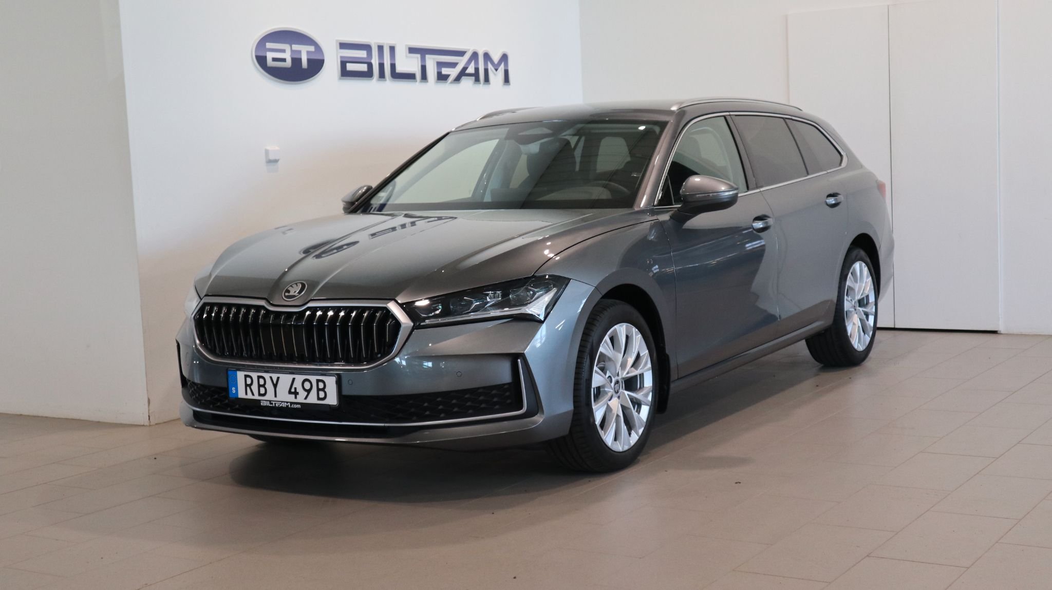 Škoda Superb Stasjonsvogn 1.5 TSI mHEV DSG sekvensiell, 7-trinn, 150hk, 2025