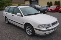 Volvo V40 1.8 SE 1 ägare/ 10.600 Mil