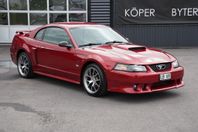 Ford Mustang GT Deluxe Coupe V8 / Endast 11.501 mil