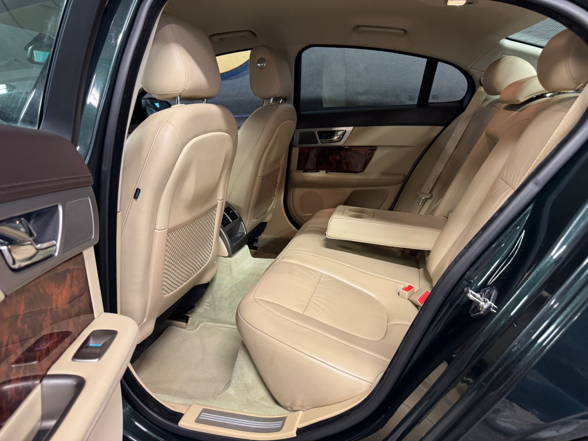 Jaguar XF 3.0 V6  Automatisk, 275hk, 2010