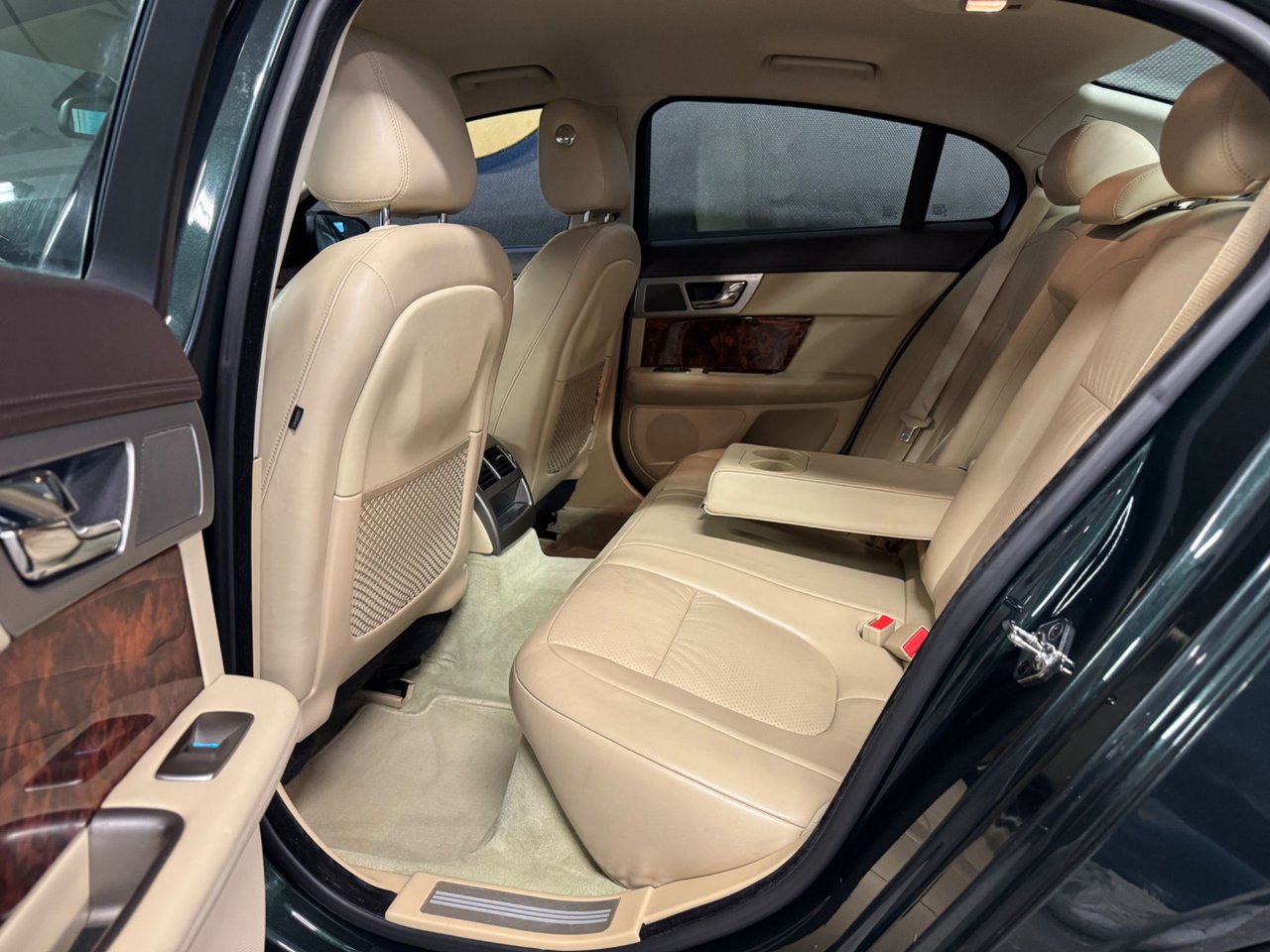 Jaguar XF 3.0 V6  Automatisk, 275hk, 2010