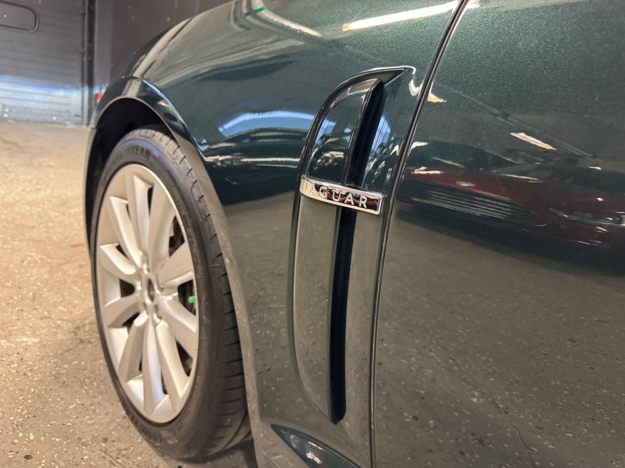 Jaguar XF 3.0 V6  Automatisk, 275hk, 2010