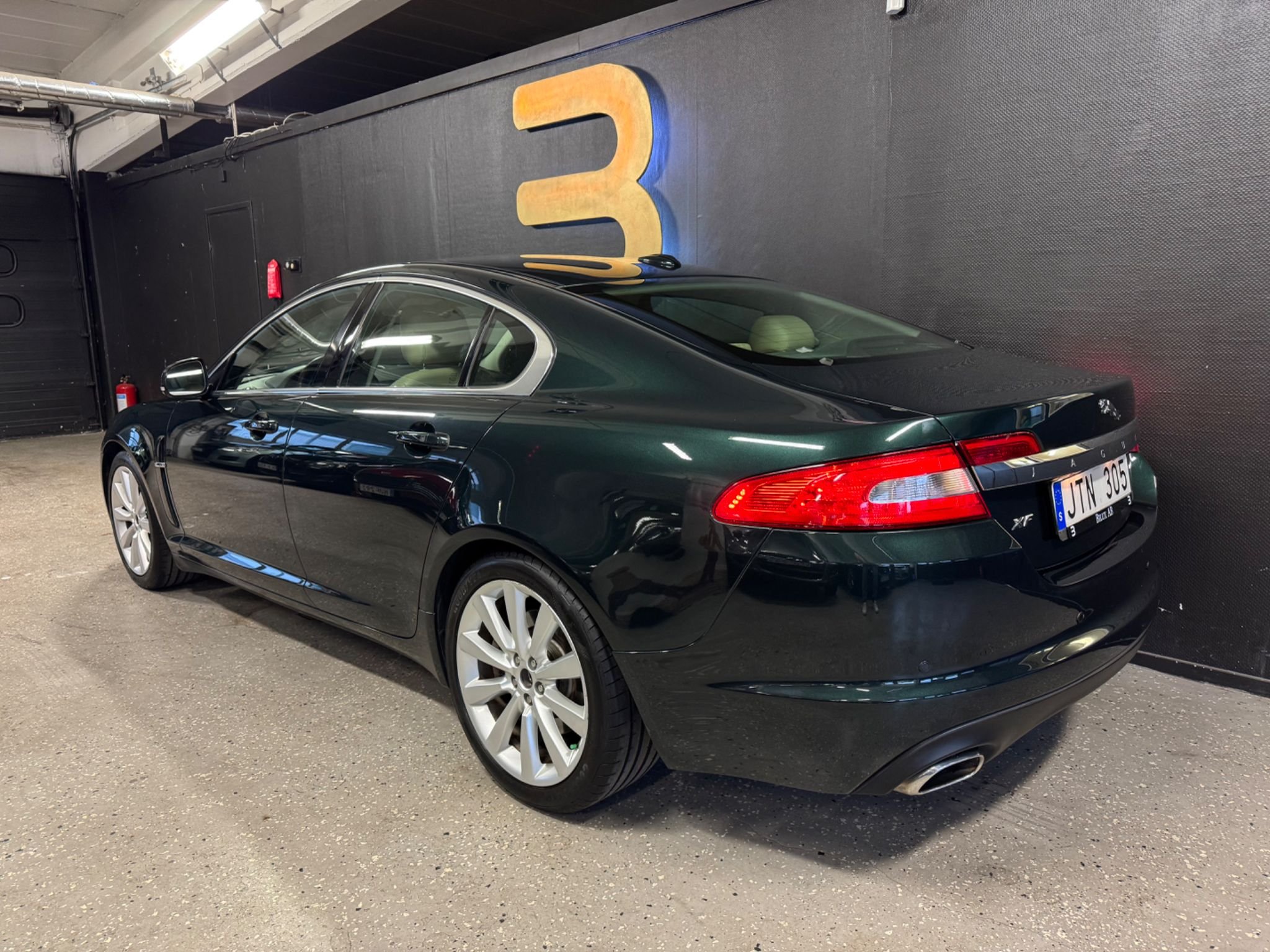 Jaguar XF 3.0 V6  Automatisk, 275hk, 2010
