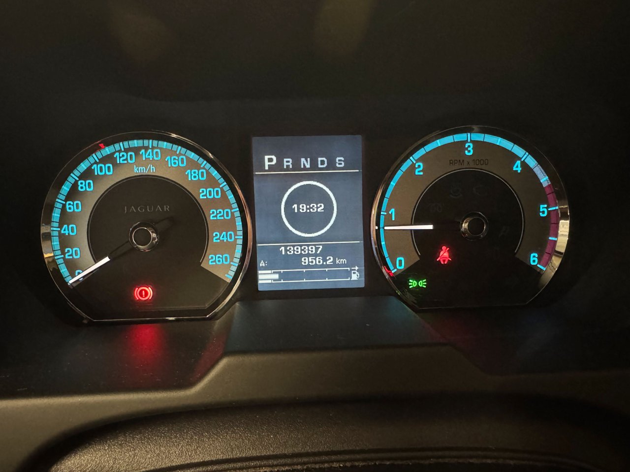 Jaguar XF 3.0 V6  Automatisk, 275hk, 2010