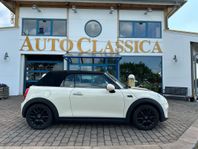 MINI Cooper Cab Pepper