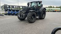 Valtra T235 med frontlyft