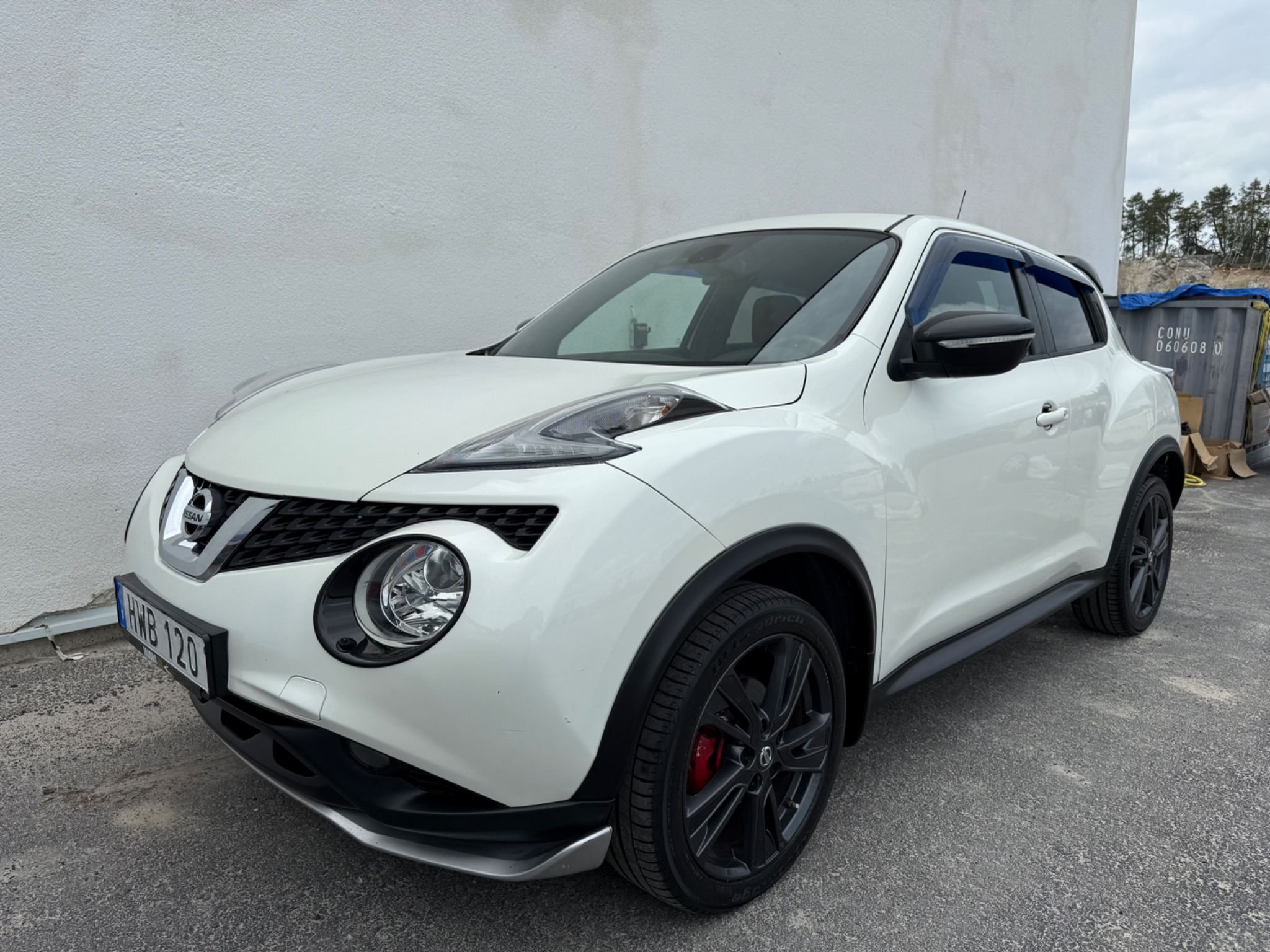 Nissan Juke 1.6 XTRONIC-CVT, 117hp, 2016
