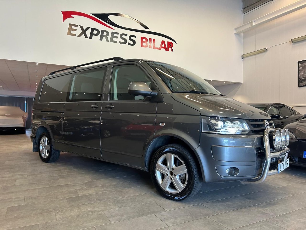 Volkswagen Transporter Kombi ...