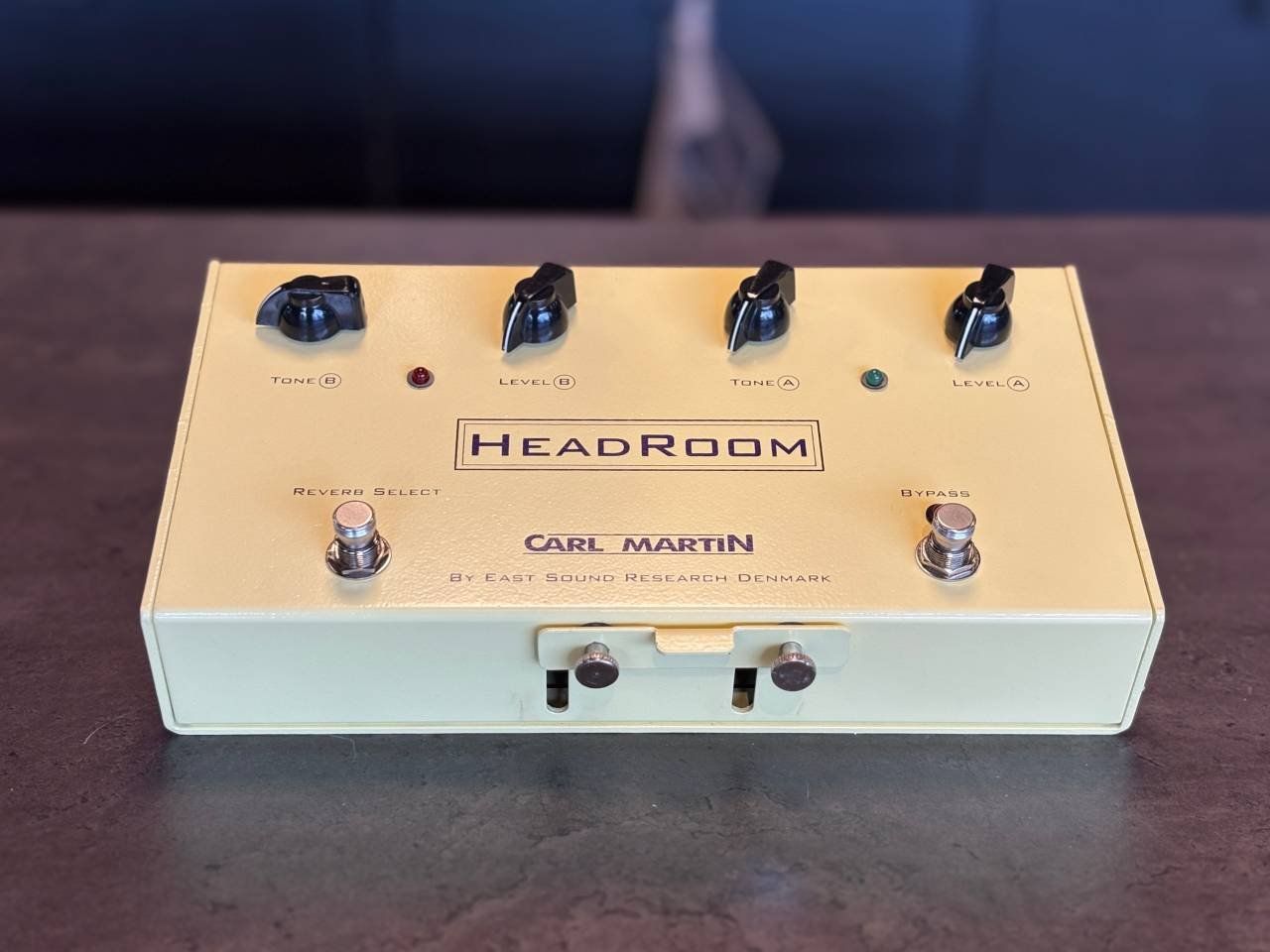 Carl Martin Headroom