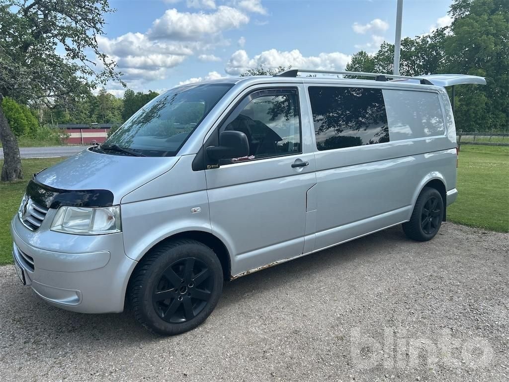 Lätt lastbil VW KOMBI 2,5 4-M...