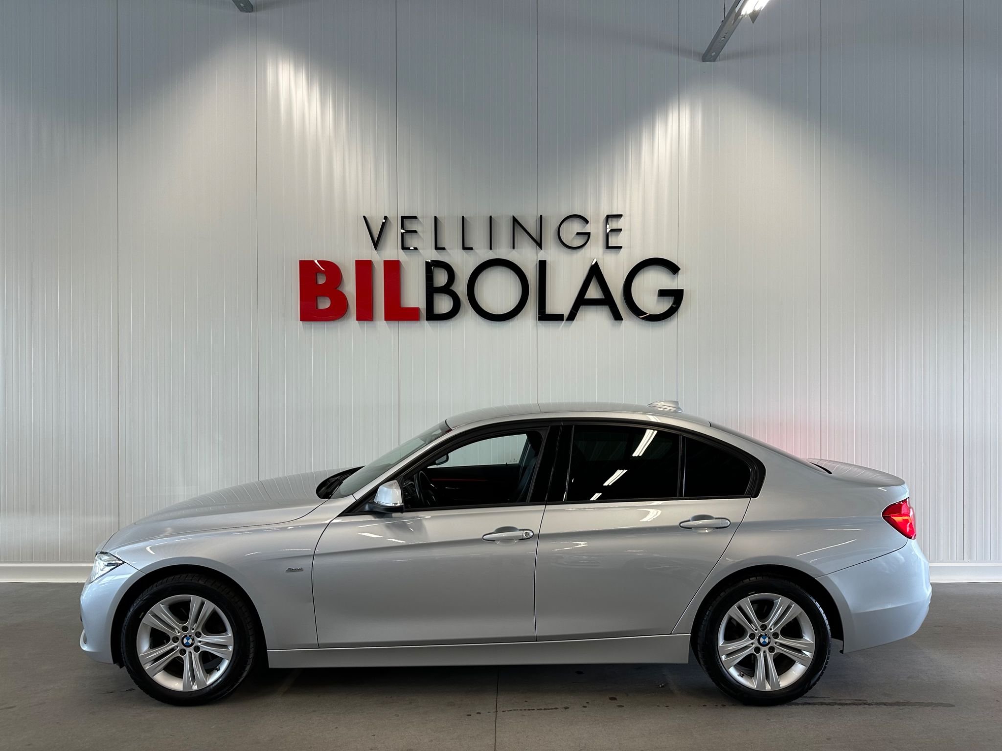 BMW 320d xDrive Sedan Steptronic, 8-trinn, 190ps, 2016