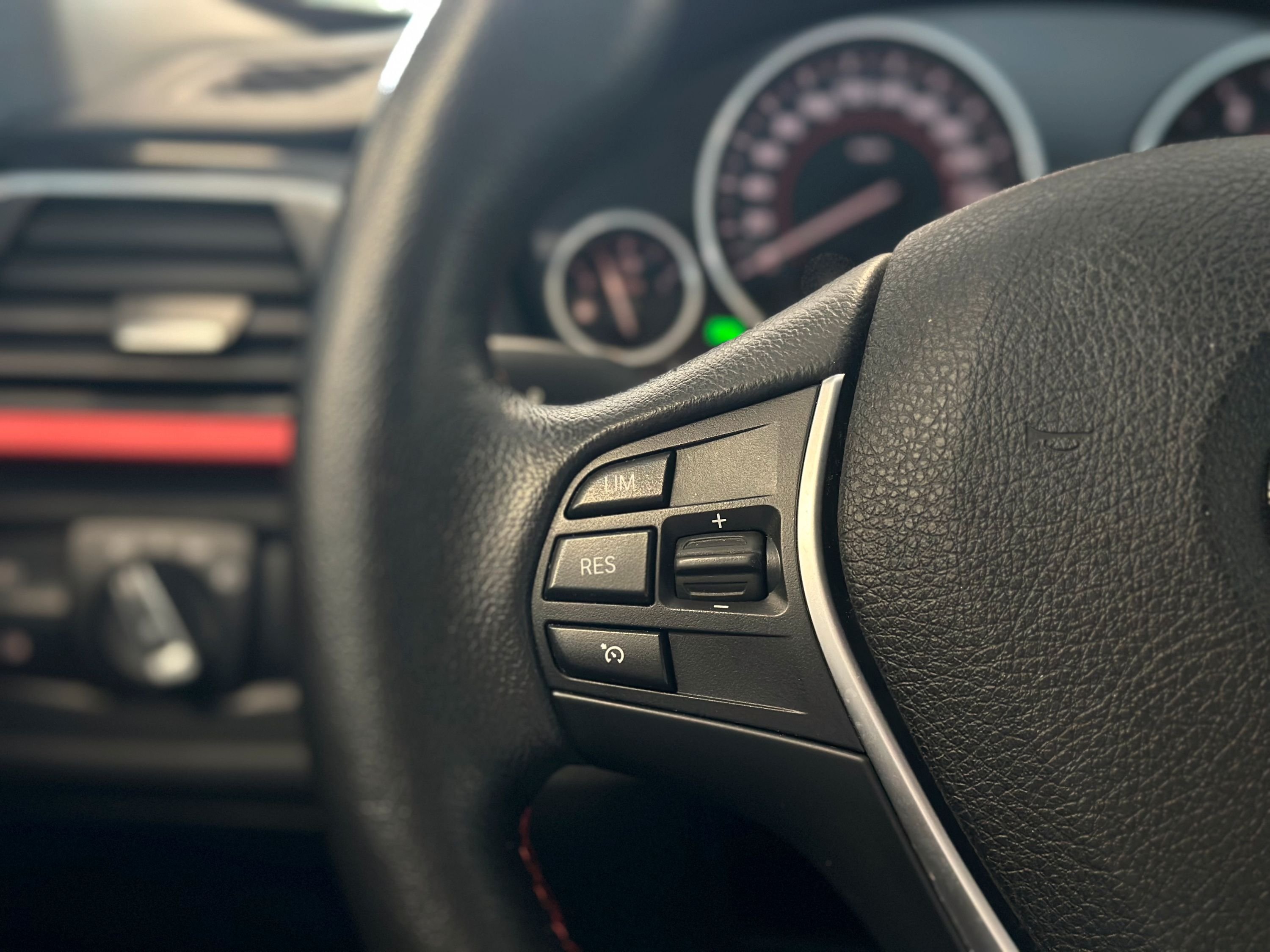 BMW 320d xDrive Sedan Steptronic, 8-trinn, 190ps, 2016