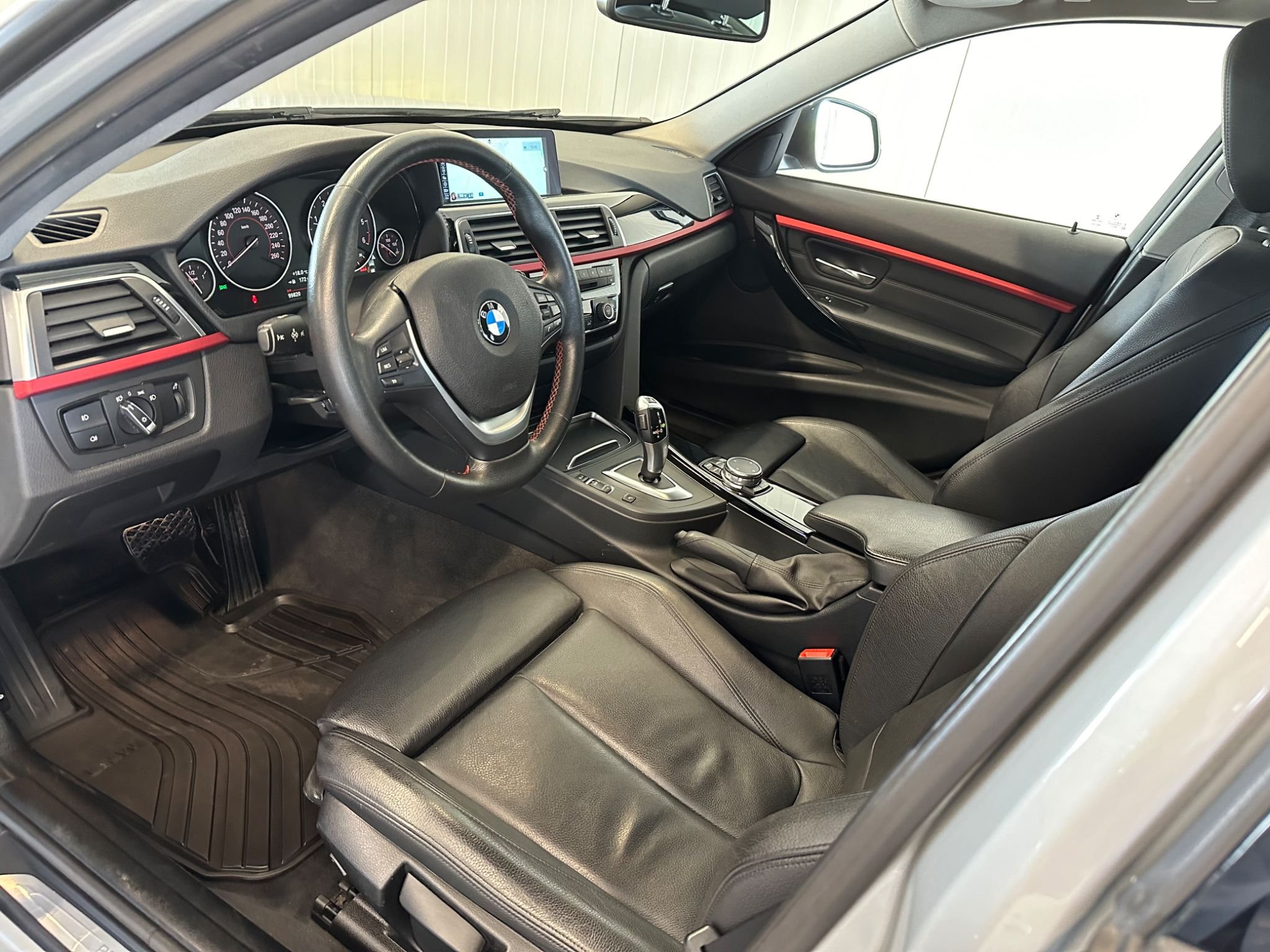 BMW 320d xDrive Sedan Steptronic, 8-trinn, 190ps, 2016