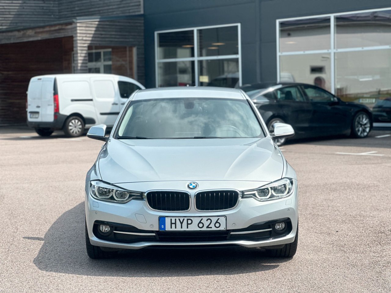 BMW 320d xDrive Sedan Steptronic, 8-trinn, 190ps, 2016