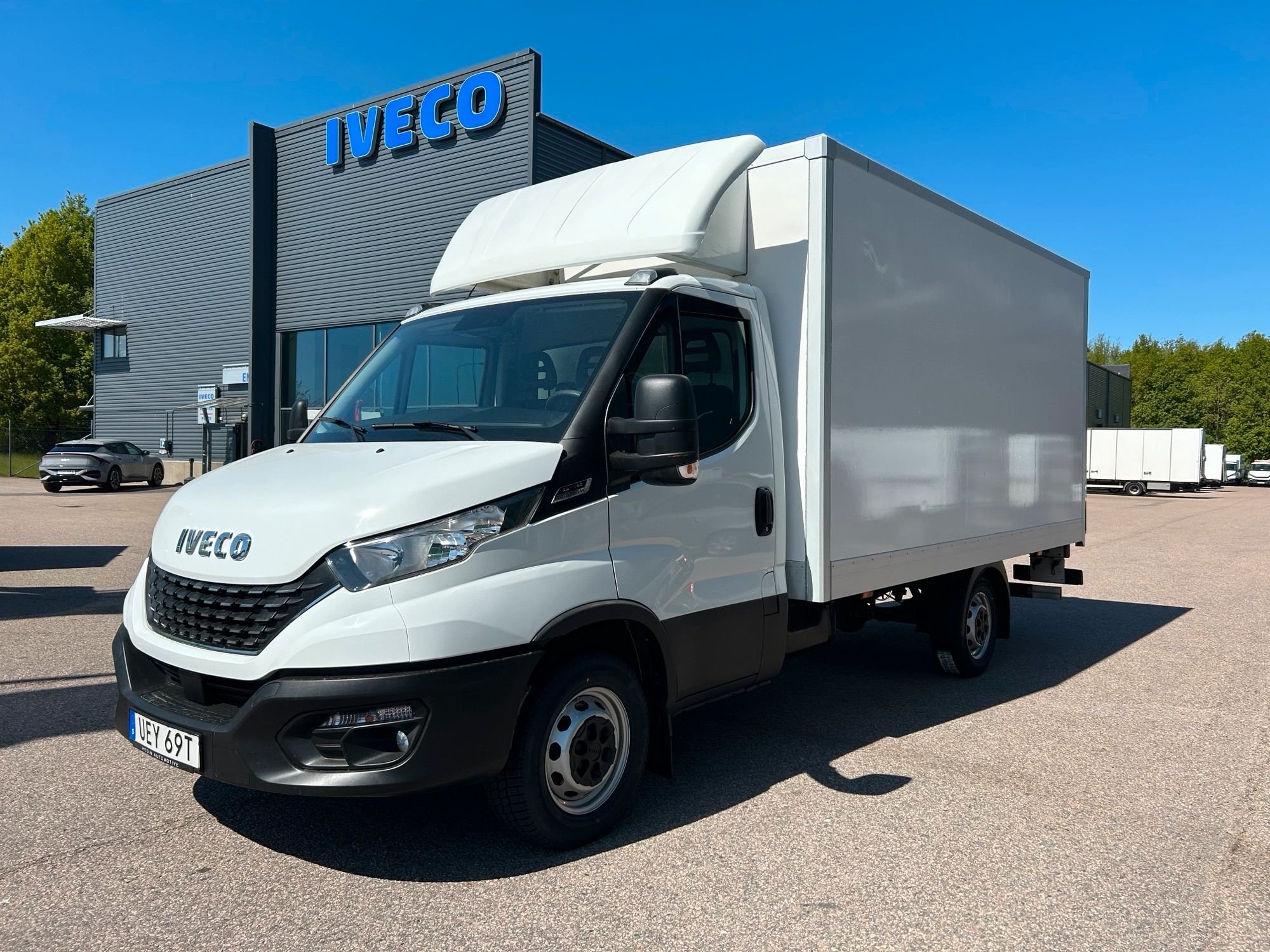 Iveco Daily 35-140 Chassis Cab 2.3 JTD Hi-Matic, 136hp, 2022